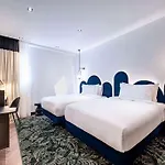 Hotell Doubletree By Hilton Centre Iconic 4*