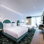 Doubletree By Hilton Centre Iconic Nice