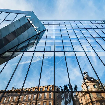 Doubletree By Hilton Centre Iconic Nicea