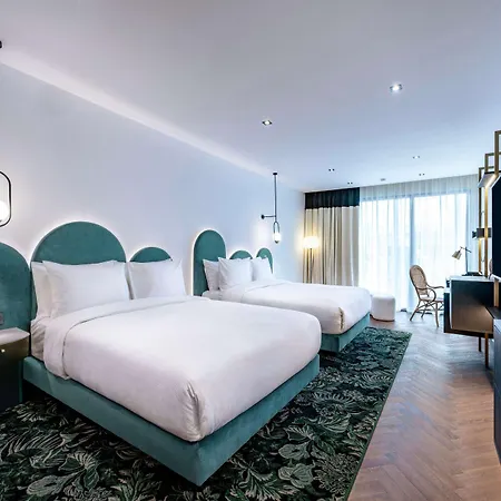 Doubletree By Hilton Centre Iconic