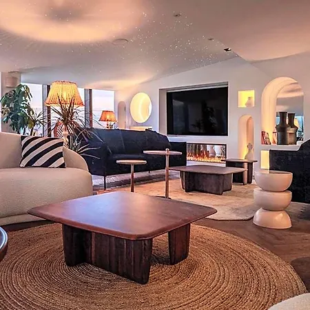 Doubletree By Hilton Centre Iconic 4*