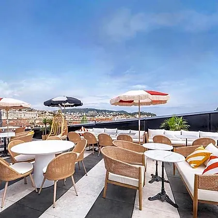 Doubletree By Hilton Centre Iconic ホテル ニース