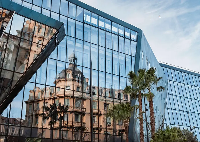 Hotel Doubletree By Hilton Centre Iconic