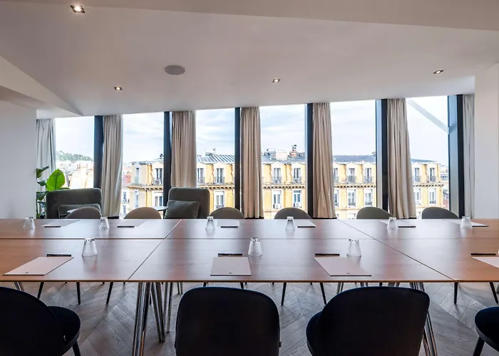 Hotel Doubletree By Hilton Centre Iconic Nizza