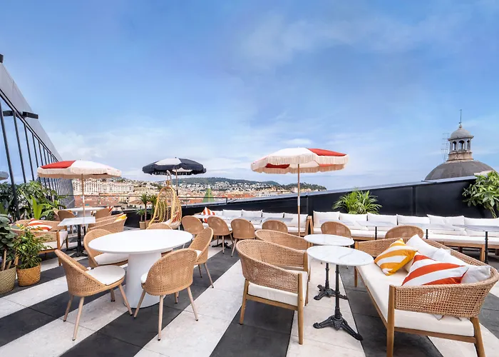 Hotel Doubletree By Hilton Centre Iconic Nizza