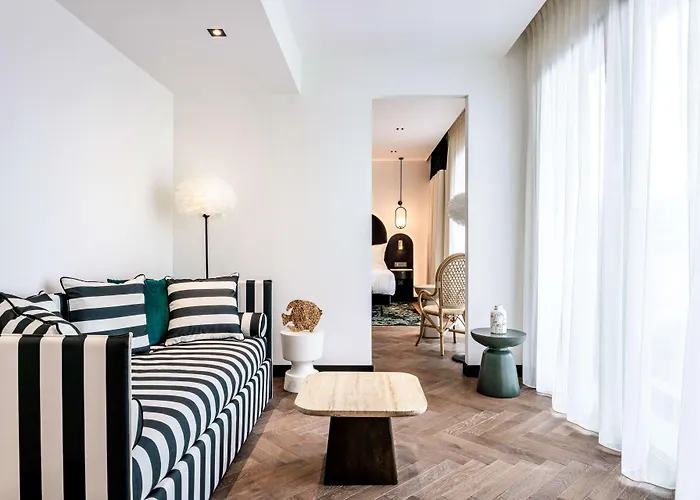 Doubletree By Hilton Centre Iconic 4* Nizza